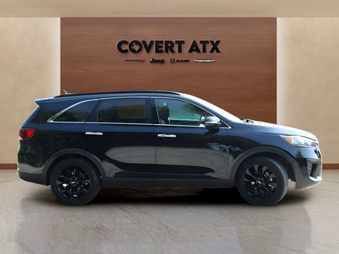 Used 2020 Kia Sorento S FWD image 6
