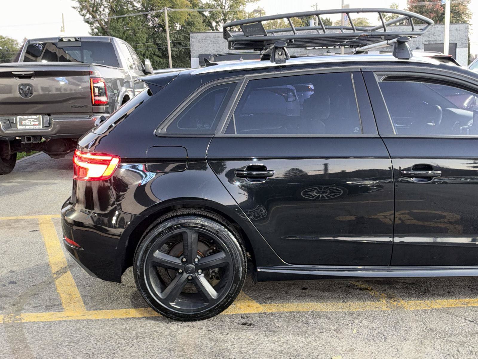 Used 2018 Audi A3 e-tron Premium w/ Sport Package FWD image 13