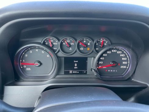 Used 2023 GMC Sierra 2500 Pro w/ Convenience Package AWD/4WD image 10