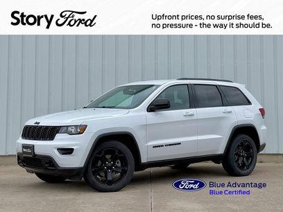 Used 2020 Jeep Grand Cherokee Laredo
