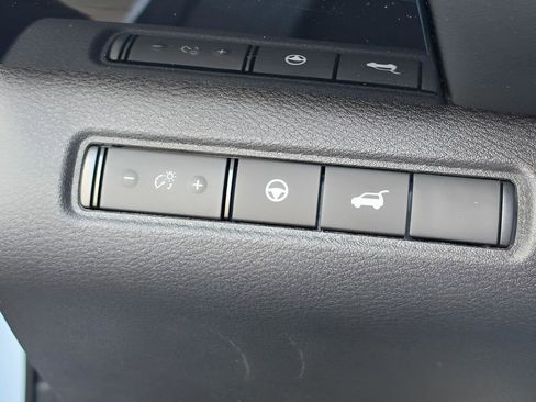 New 2026 Nissan Pathfinder SV FWD image 15