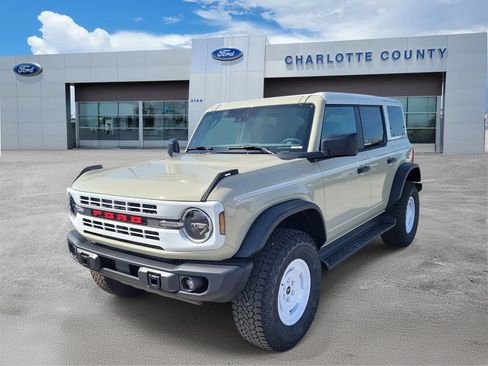 New 2026 Ford Bronco Heritage Edition AWD/4WD image 2