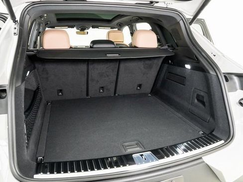 New 2026 Porsche Cayenne image 26