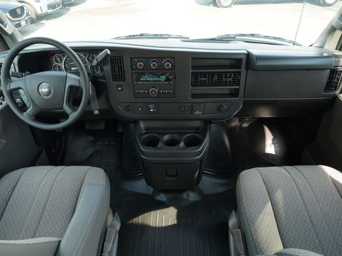 New 2026 GMC Savana 2500 Extended w/ Driver Convenience Package RWD image 7