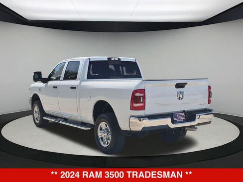 Used 2024 RAM 3500 Tradesman w/ Towing Technology Group AWD/4WD image 4