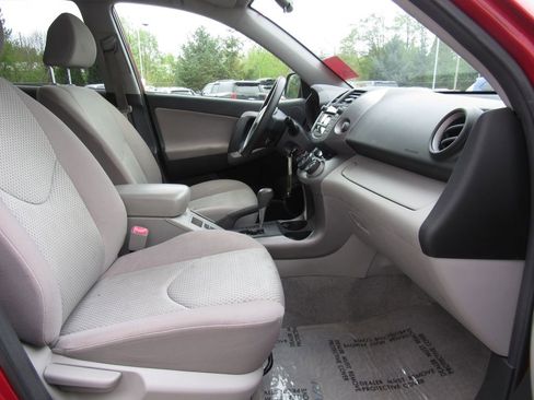 Used 2008 Toyota RAV4 4WD image 17