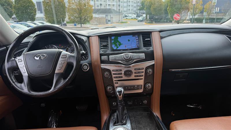 Used 2018 INFINITI QX80 4WD w/ Deluxe Technology Package image 21