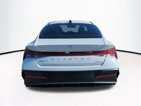 New 2026 Hyundai Elantra Limited image 6