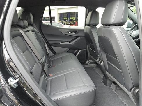 Used 2025 Chevrolet Equinox LT w/ Convenience Package II FWD image 14