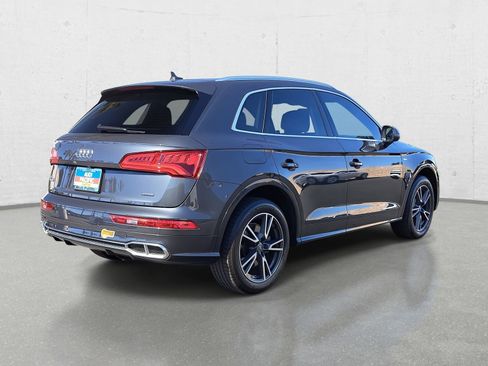 Used 2020 Audi Q5 e Premium w/ Convenience Package AWD/4WD image 5