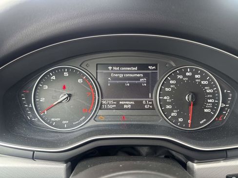 Used 2017 Audi A4 2.0T Ultra Premium w/ Convenience Package FWD image 2