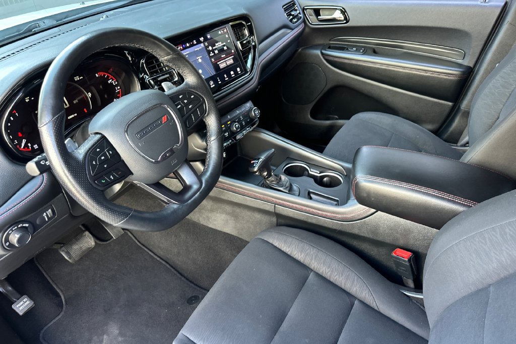 Used 2025 Dodge Durango GT AWD/4WD image 10