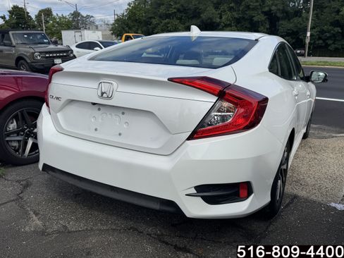 Used 2018 Honda Civic EX image 5