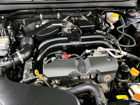 Used 2016 Subaru Legacy 2.5i Limited image 32