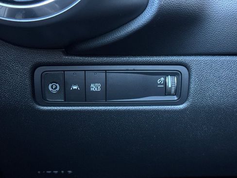 Used 2026 Chevrolet Equinox EV LT w/ Comfort Package AWD/4WD image 40