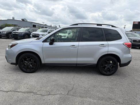 Used 2018 Subaru Forester 2.5i Premium w/ Popular Package #2 AWD/4WD image 6