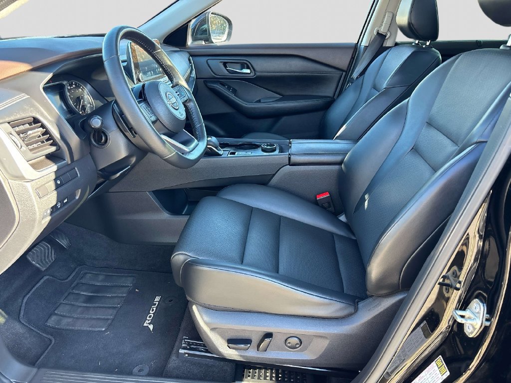 Used 2023 Nissan Rogue SV w/ SV Premium B Package AWD/4WD image 10