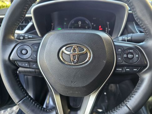Used 2023 Toyota Corolla LE image 11