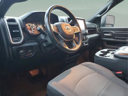 Used 2024 RAM 3500 Big Horn AWD/4WD image 14