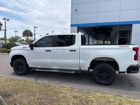 Certified 2021 Chevrolet Silverado 1500 Custom Trail Boss AWD/4WD image 3