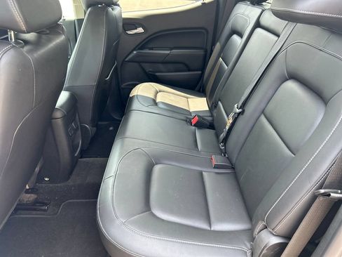 Used 2015 GMC Canyon SLT w/ LPO, Bed Protection Package AWD/4WD image 18