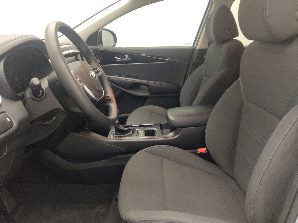 Used 2020 Kia Sorento L FWD image 17