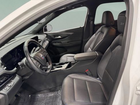 Used 2024 Buick Envista Sport Touring w/ Convenience I Package image 24