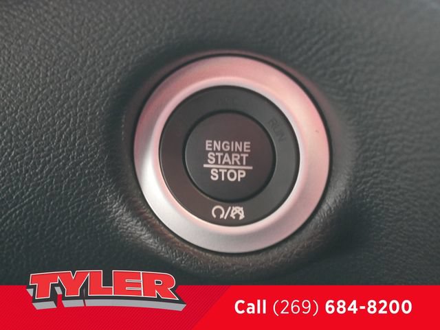 New 2027 Chrysler Pacifica Select FWD image 29