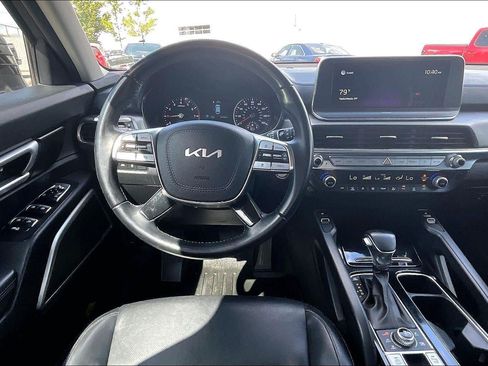 Used 2022 Kia Telluride S AWD/4WD image 5