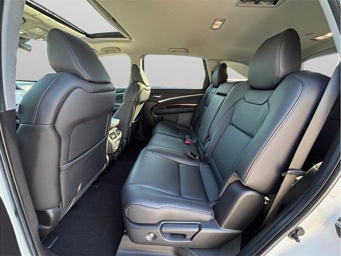 Used 2020 Acura MDX SH-AWD image 35