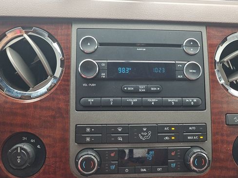 Used 2011 Ford F250 King Ranch w/ FX4 Off Road Pkg AWD/4WD image 20