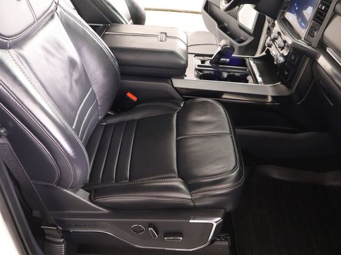 Used 2022 Ford F150 Platinum w/ Equipment Group 701A High image 15