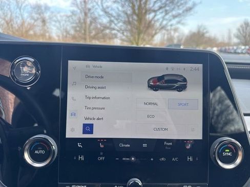 Certified 2025 Lexus RX 350 FWD w/ Technology Package image 19