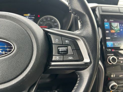 Used 2019 Subaru Ascent Premium image 18