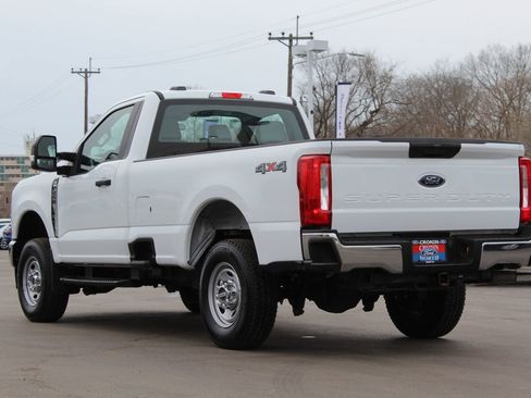 Used 2024 Ford F250 XL w/ Snow Plow Prep Package image 5