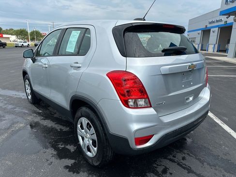 Used 2018 Chevrolet Trax LS image 7