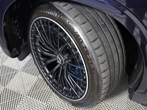 Used 2024 Mercedes-Benz GLC 43 AMG 4MATIC image 44