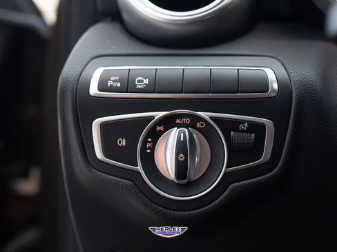 Used 2018 Mercedes-Benz GLC 300 4MATIC Coupe w/ Multimedia Package image 39