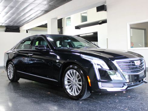 Used 2016 Cadillac CT6 Luxury RWD image 1