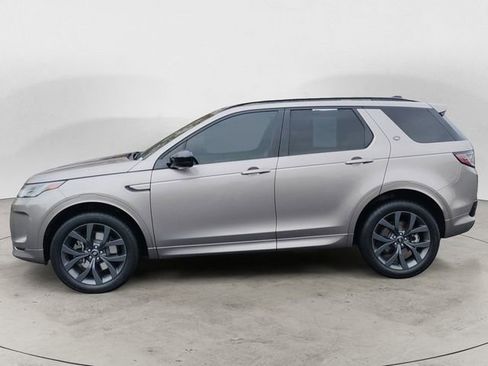 Used 2022 Land Rover Discovery Sport SE R-Dynamic image 2