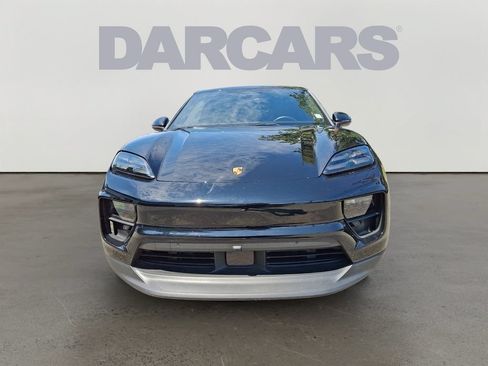 Used 2024 Porsche Macan 4 Electric AWD/4WD image 2