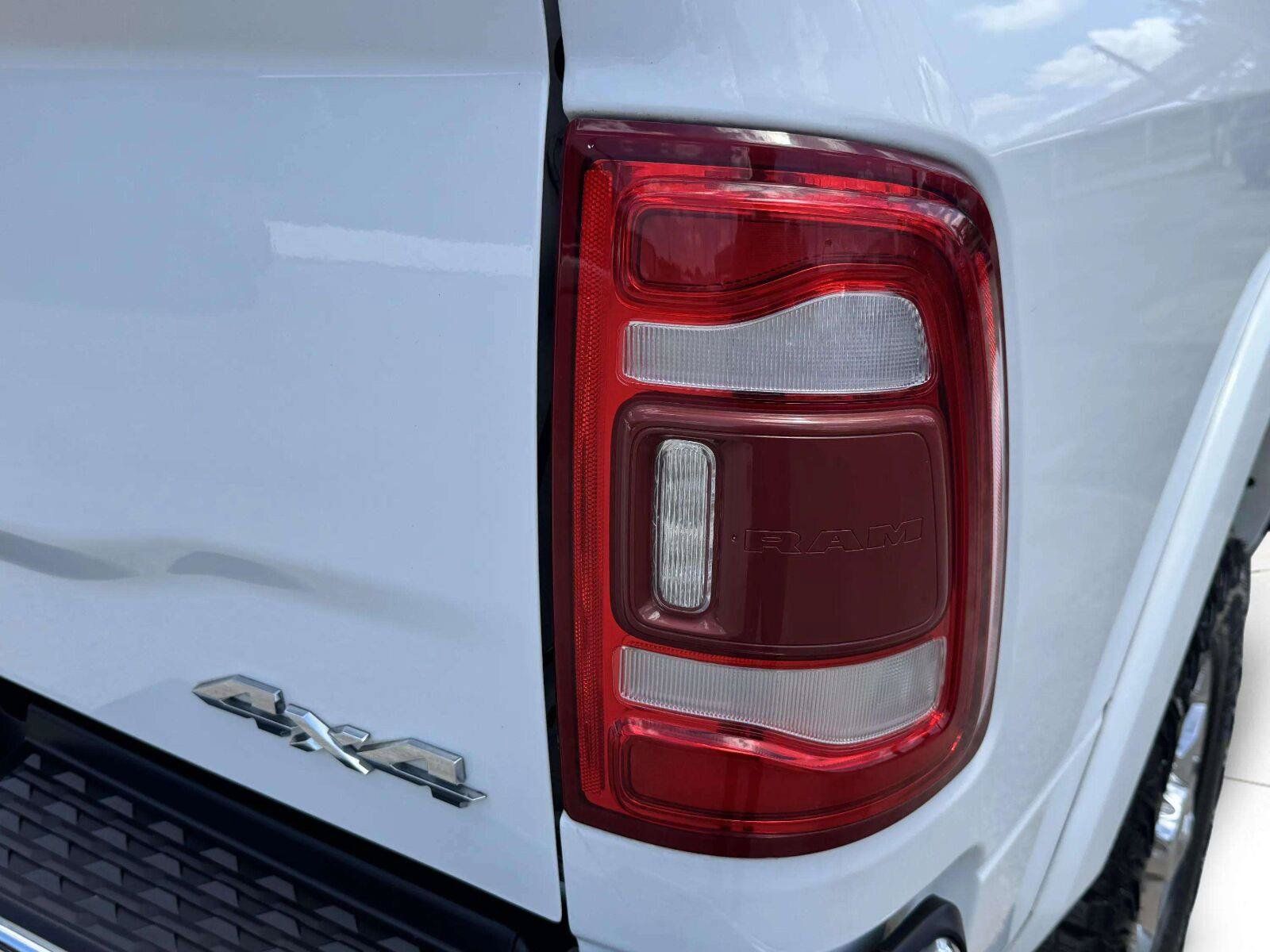 Used 2021 RAM 2500 Laramie AWD/4WD image 15