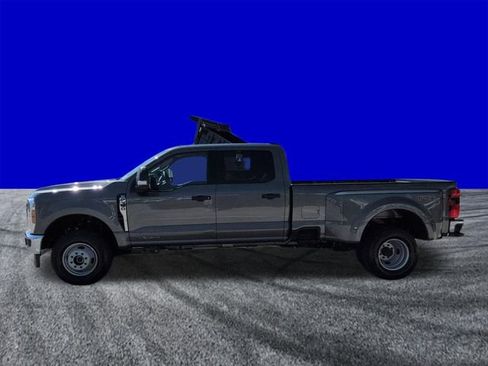 New 2026 Ford F350 XLT w/ 360-Degree Camera Package AWD/4WD image 7