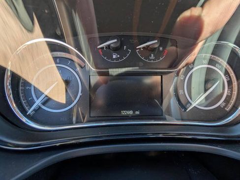 Used 2016 Buick Regal FWD image 33