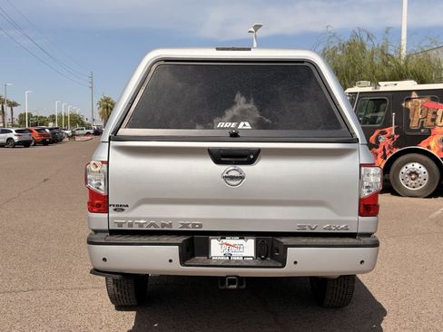 Used 2021 Nissan Titan SV w/ SV Convenience Package AWD/4WD image 4