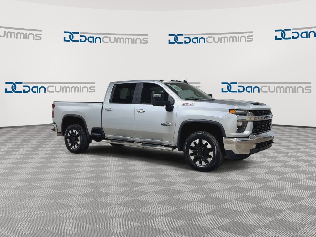 Used 2020 Chevrolet Silverado 2500 LT w/ Texas Edition AWD/4WD image 3