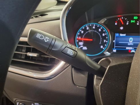 Used 2020 Chevrolet Equinox LT FWD image 15