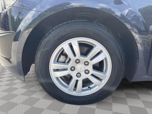 Used 2015 Chevrolet Sonic LT FWD image 15