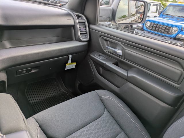 Used 2026 RAM 1500 Warlock AWD/4WD image 12