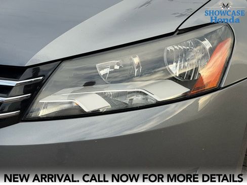 Used 2014 Volkswagen Passat 1.8T SE image 8